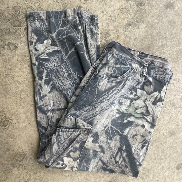Vintage 90s Mossy Oak Break Up 38x31 Baggy Carpenter Streetwear Distressed Pants - Picture 1 of 6